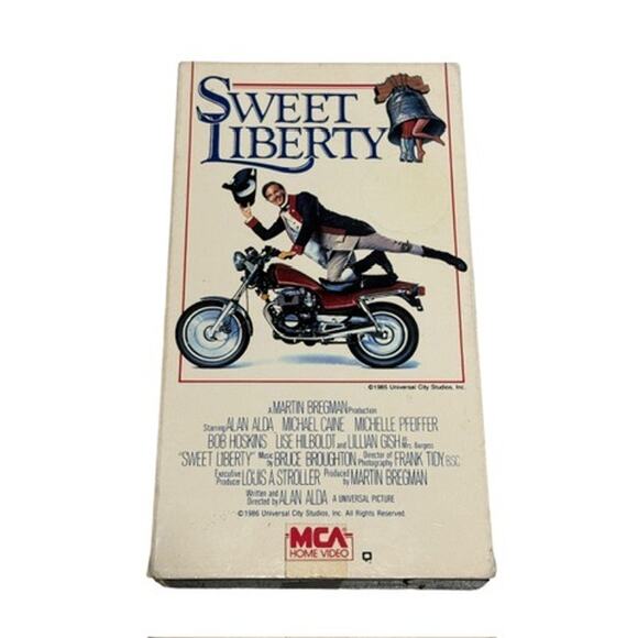Sweet Liberty (VHS, 1986) American Comedy Alan Alda, Michael Caine - Picture 1 of 9